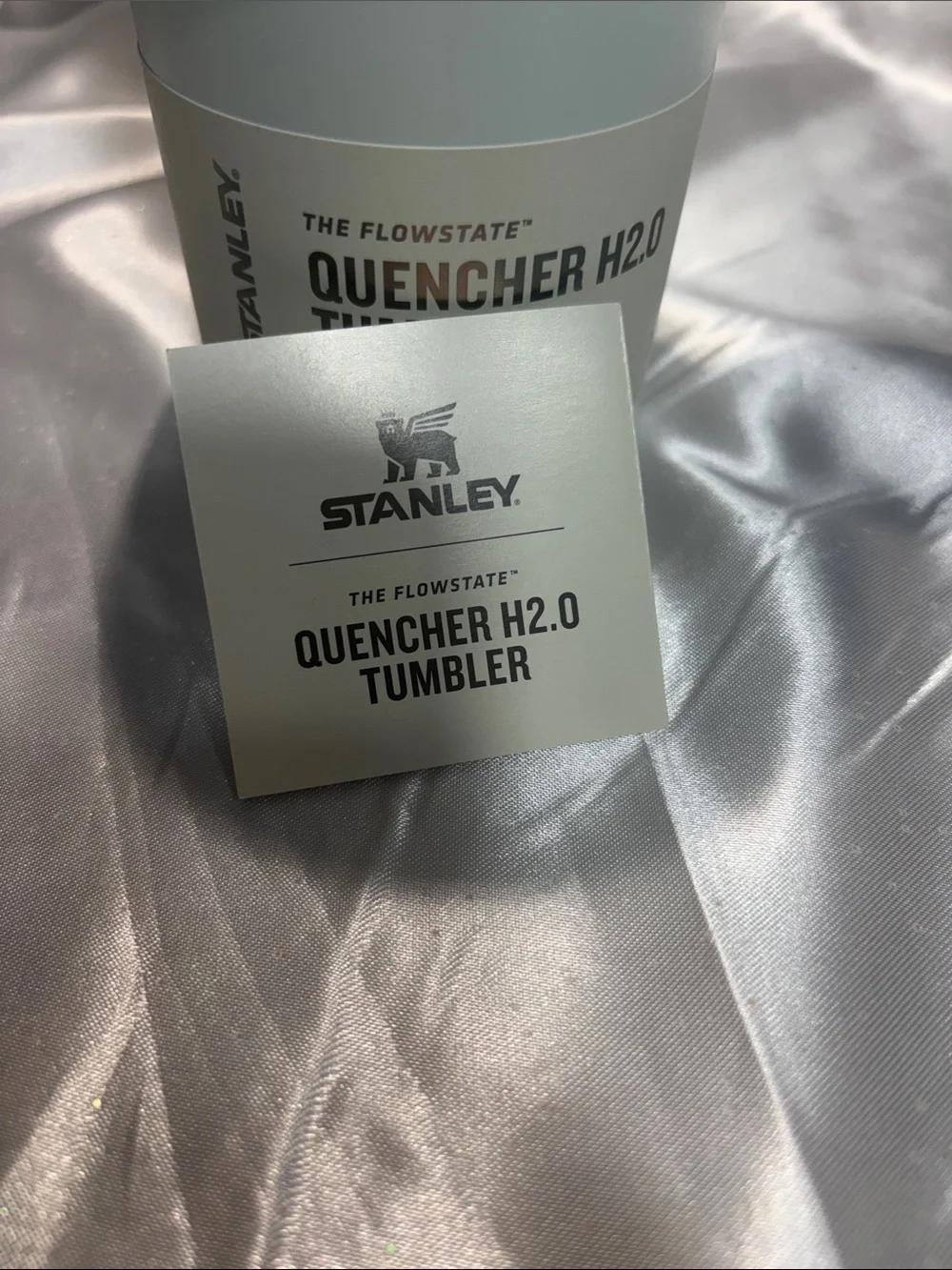 Stanley Mint Green Quencher H2.0 Tumbler with Handle and Straw - Picture 6 of 6